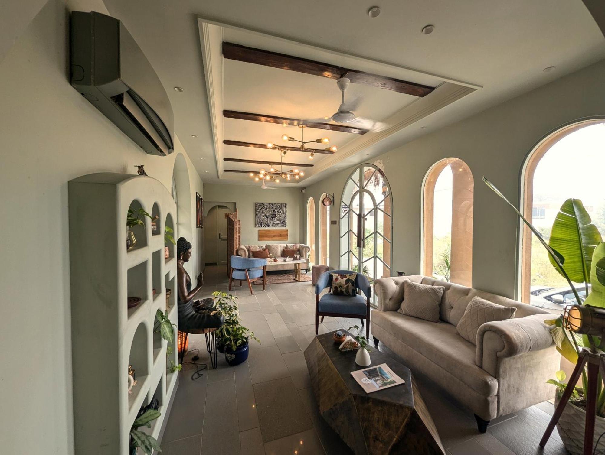 Cape House Hotel Amritsar Exterior photo